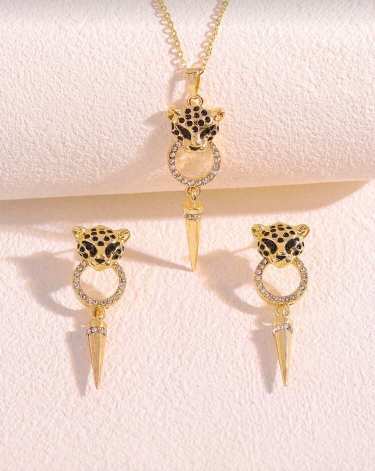 Leopard Crown Pendant & Drop Earrings Set